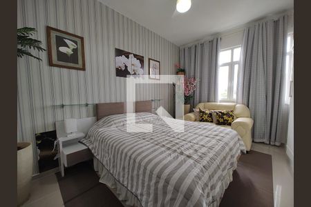 Apartamento à venda com 220m², 4 quartos e 2 vagas Apartamento à venda com 220m², 4 quartos e 2 vagasQuarto 2