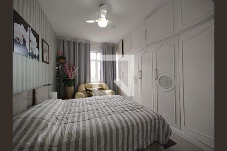Apartamento à venda com 220m², 4 quartos e 2 vagas Apartamento à venda com 220m², 4 quartos e 2 vagasQuarto 2