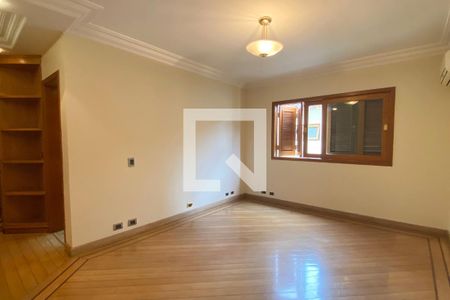 Casa de condomínio para alugar com 954m², 4 quartos e 8 vagasSuíte 4