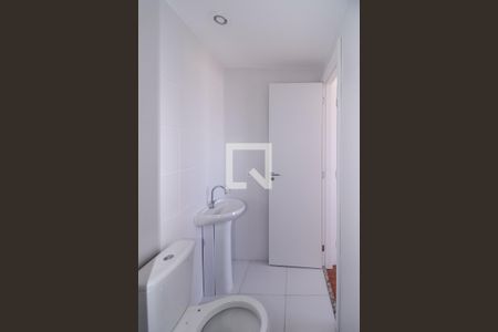 Apartamento à venda com 28m², 1 quarto e sem vaga Apartamento à venda com 28m², 1 quarto e sem vagaBanheiro da Suíte