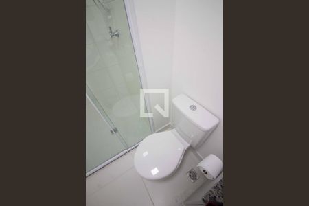 Banheiro de apartamento para alugar com 1 quarto, 24m² em Quarta Parada, São Paulo