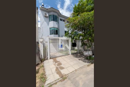 Casa à venda com 265m², 4 quartos e 3 vagasFachada