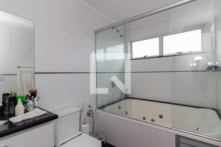 Casa à venda com 265m², 4 quartos e 3 vagasBanheiro da Suíte 1