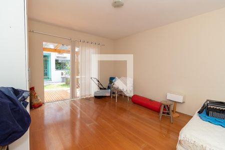 Casa à venda com 265m², 4 quartos e 3 vagasCasa 2 Quarto Suíte 2