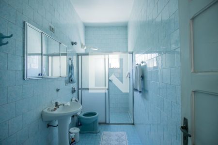 Casa à venda com 200m², 3 quartos e 1 vaga Casa à venda com 200m², 3 quartos e 1 vagaBanheiro