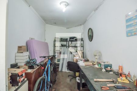 Casa à venda com 200m², 3 quartos e 1 vaga Casa à venda com 200m², 3 quartos e 1 vagaQuarto de Serviço