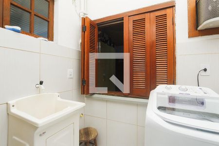 Casa à venda com 180m², 3 quartos e 2 vagasCozinha