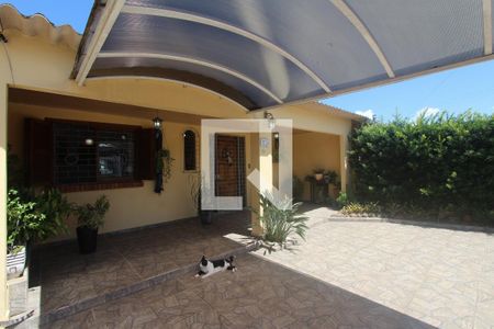 Casa à venda com 180m², 3 quartos e 2 vagasPatio