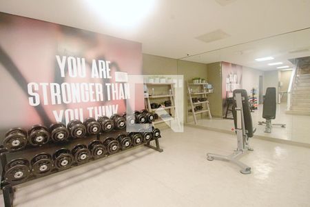 Apartamento à venda com 90m², 3 quartos e 3 vagas Apartamento à venda com 90m², 3 quartos e 3 vagasÁrea comum - Academia