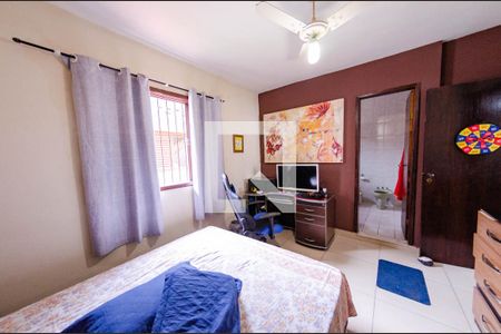 Casa à venda com 300m², 5 quartos e 2 vagasSuíte 2