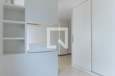 Suíte de apartamento para alugar com 1 quarto, 32m² em Asa Sul, Brasília
