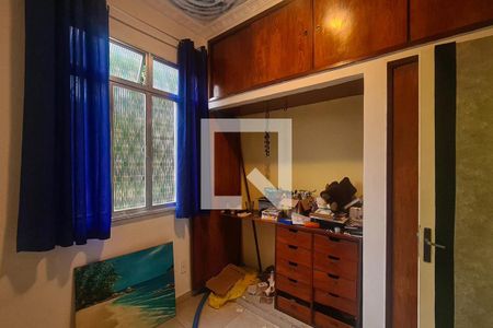 Apartamento à venda com 100m², 2 quartos e 1 vagaQuarto 