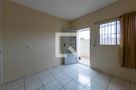 Sala/Cozinha de apartamento para alugar com 1 quarto, 33m² em Vila Santa Clara, São Paulo