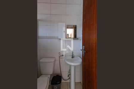 Banheiro de apartamento para alugar com 1 quarto, 33m² em Vila Santa Clara, São Paulo
