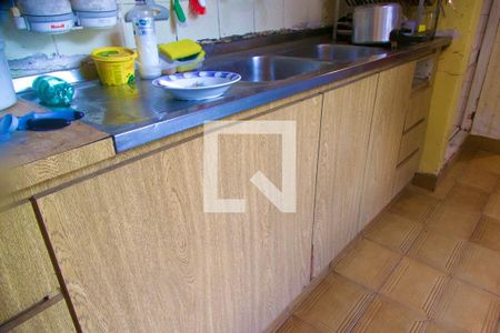 Casa à venda com 448m², 4 quartos e 2 vagas Casa à venda com 448m², 4 quartos e 2 vagasCopa / Cozinha