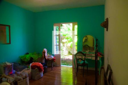 Casa à venda com 448m², 4 quartos e 2 vagas Casa à venda com 448m², 4 quartos e 2 vagasSuíte