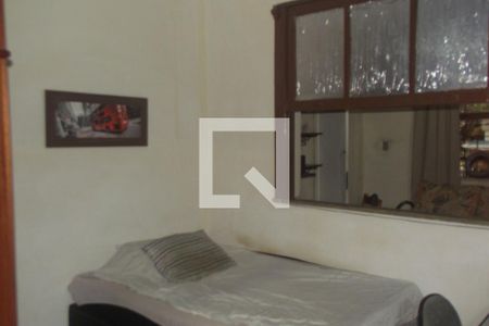 Casa à venda com 1609m², 4 quartos e 4 vagasQuarto 2