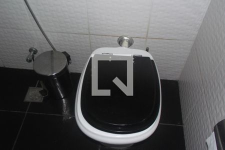 Casa à venda com 1609m², 4 quartos e 4 vagasBanheiro social 1