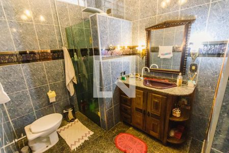 Casa à venda com 496m², 4 quartos e 2 vagas Casa à venda com 496m², 4 quartos e 2 vagasBanheiro 2