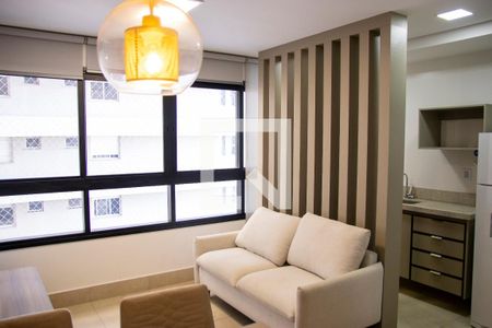 Sala de apartamento para alugar com 2 quartos, 69m² em Setor Marista, Goiânia