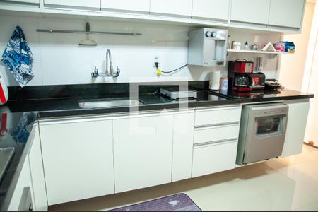 Apartamento à venda com 406m², 3 quartos e 3 vagasCozinha - Armários