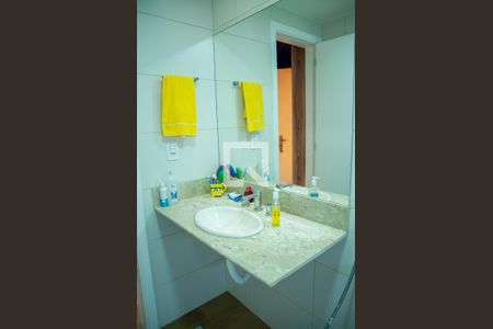 Apartamento à venda com 406m², 3 quartos e 3 vagasBanheiro da Suíte 2