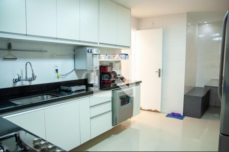 Apartamento à venda com 406m², 3 quartos e 3 vagasCozinha