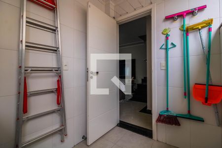 Casa à venda com 101m², 3 quartos e 2 vagas Casa à venda com 101m², 3 quartos e 2 vagasÁrea de Serviço