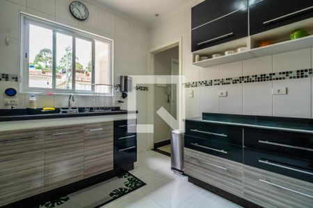 Casa à venda com 101m², 3 quartos e 2 vagas Casa à venda com 101m², 3 quartos e 2 vagasCozinha