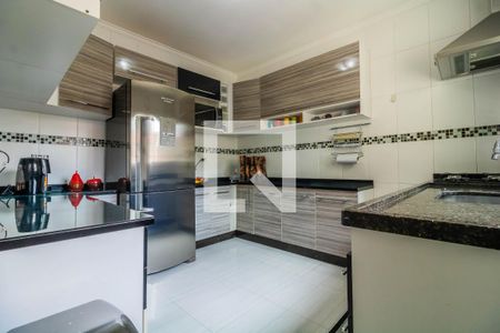 Casa à venda com 101m², 3 quartos e 2 vagas Casa à venda com 101m², 3 quartos e 2 vagasCozinha