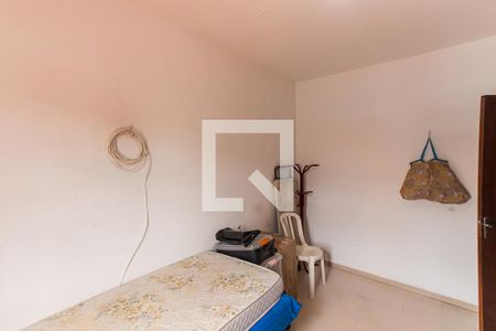 Casa à venda com 256m², 6 quartos e 3 vagas Casa à venda com 256m², 6 quartos e 3 vagasQuarto 2