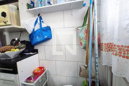 Apartamento à venda com 56m², 2 quartos e 1 vaga Apartamento à venda com 56m², 2 quartos e 1 vagaÁrea de Serviço