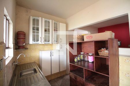 Casa à venda com 360m², 3 quartos e 2 vagasCozinha