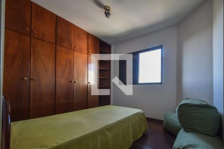Apartamento para alugar com 65m², 2 quartos e 1 vagaQuarto 021