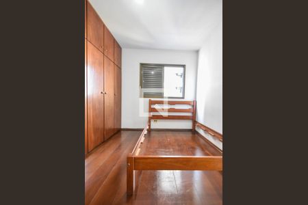 Apartamento para alugar com 65m², 2 quartos e 1 vagaQuarto 01