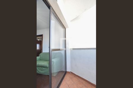 Apartamento para alugar com 65m², 2 quartos e 1 vagaVaranda