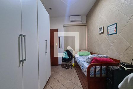 Apartamento à venda com 172m², 3 quartos e 1 vaga Apartamento à venda com 172m², 3 quartos e 1 vagaQuarto 2