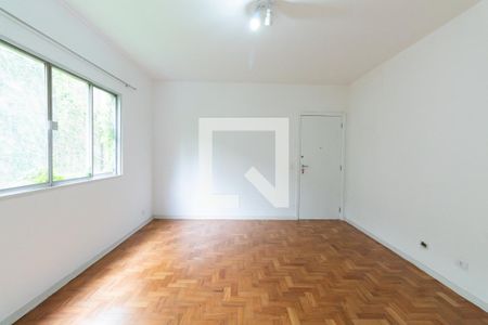 Apartamento para alugar com 75m², 2 quartos e 1 vagaSala