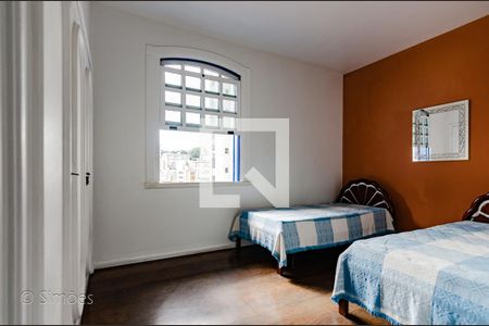 Casa à venda com 314m², 4 quartos e 5 vagas