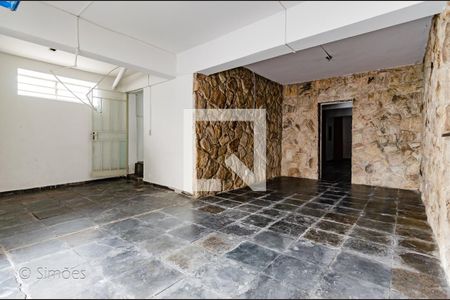 Casa à venda com 314m², 4 quartos e 5 vagas