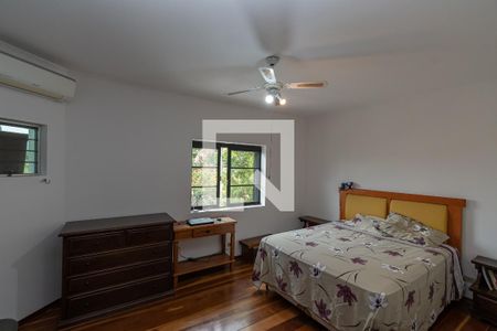 Casa à venda com 420m², 4 quartos e 4 vagasSuíte 2