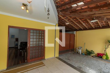 Casa à venda com 420m², 4 quartos e 4 vagasVaranda