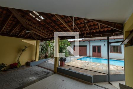 Casa à venda com 420m², 4 quartos e 4 vagasVaranda
