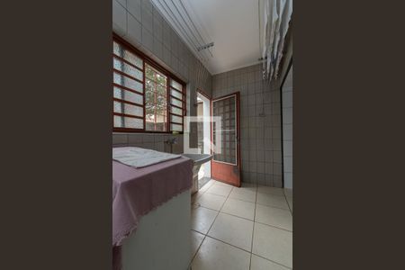 Casa à venda com 420m², 4 quartos e 4 vagasÁrea de Serviço