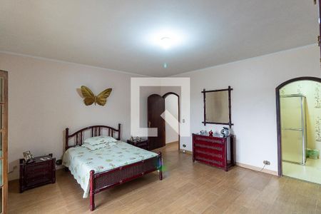 Casa à venda com 258m², 4 quartos e 10 vagasQuarto Suíte