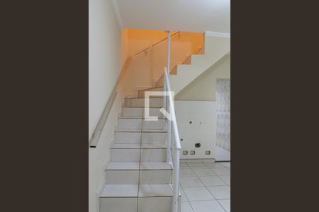 Casa à venda com 155m², 3 quartos e 1 vagaEscada