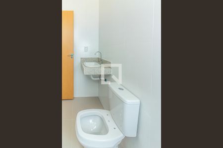 Banheiro da Suíte de apartamento à venda com 2 quartos, 61m² em Silveira, Belo Horizonte