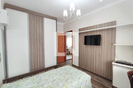 Casa à venda com 200m², 3 quartos e 3 vagas Casa à venda com 200m², 3 quartos e 3 vagasQuarto  2