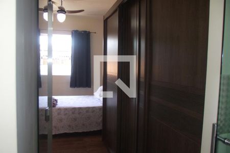 Casa à venda com 360m², 4 quartos e 3 vagasHall Quartos