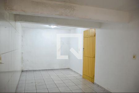 Casa à venda com 250m², 2 quartos e 2 vagas Casa à venda com 250m², 2 quartos e 2 vagasCasa 2 - quarto